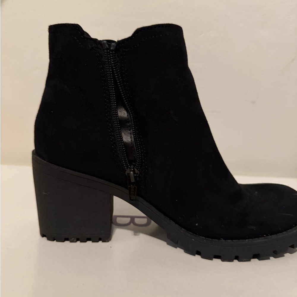Sun & Stone Black Suede Ankle Boots